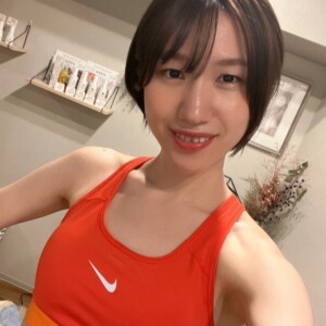 代々木上原 の パーソナルジム で 姿勢改善 をする。代々木上原 で おすすめ の パーソナルジム には 女性パーソナルトレーナー がいる。姿勢改善 の プロ 女性パーソナルトレーナー がいる パーソナルジム。